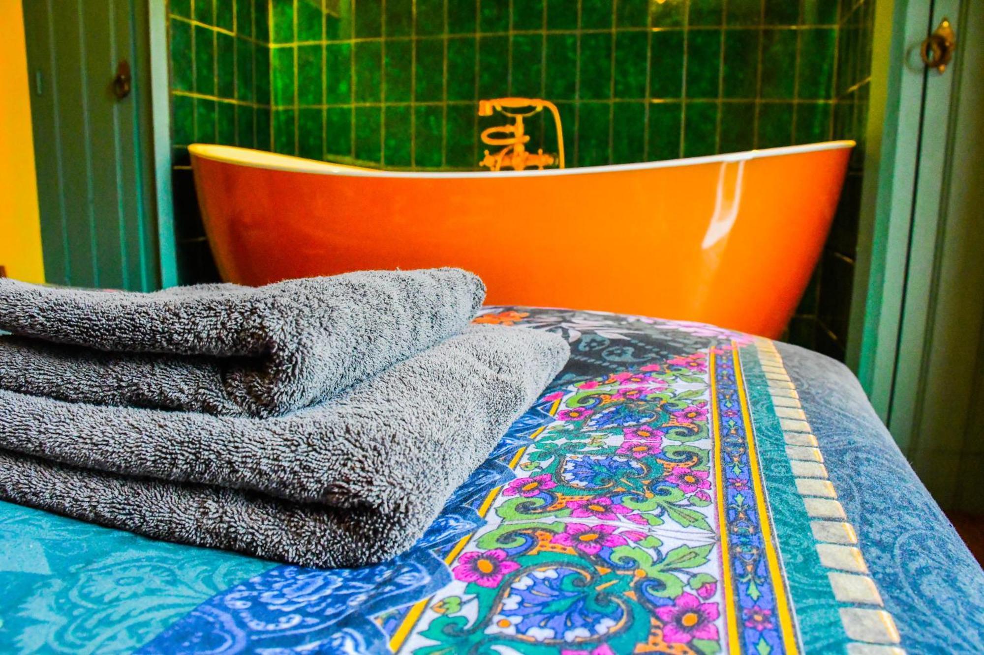 Boho Experience Wellness, Jacuzzi, Sauna, Bbq, Garden, Sleeps 10 Kockengen Exterior foto